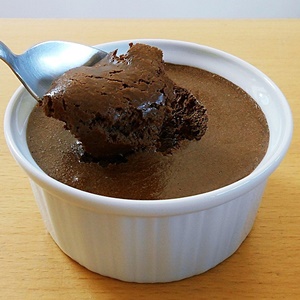 Easy Chocolate Mousse Recipe. How to Make It Dairy Free