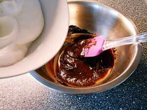 chocolate-mousse-mix kipkitchen.com #chocolate #mousse #dessert #recipe #DairyFree