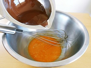 chocolate-mousse-step1 kipkitchen.com #chocolate #mousse #dessert #recipe #DairyFree