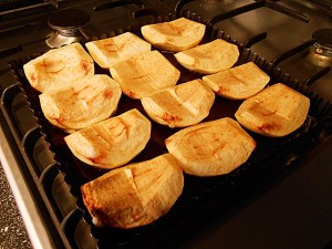 Apple pie: Baked apples kipkitchen.com #ApplePie #recipe #desserts