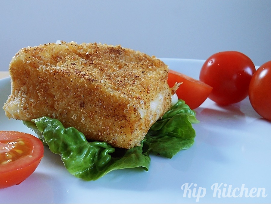 Deep Fried Camembert Cheese | kipkitchen.com | #DeepFried #camembert #cheese #recipe #starter