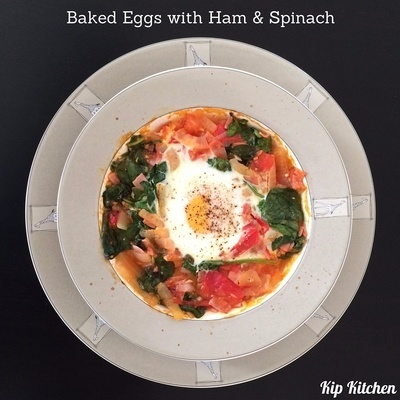Baked Eggs with Ham and Spinach | kipkitchen.com