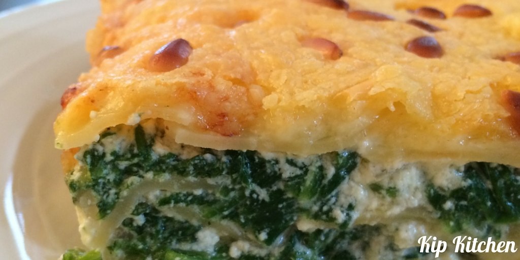 Spinach And Ricotta Lasagna No White Sauce Kip Kitchen