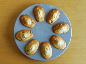 Madeleine Cookie Recipe Madeleines Baked | kipkitchen.com #recipe #food #chocolate #paris